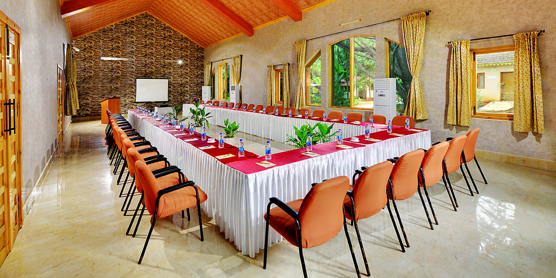 Zurich Club & Resort, Kalaburagi